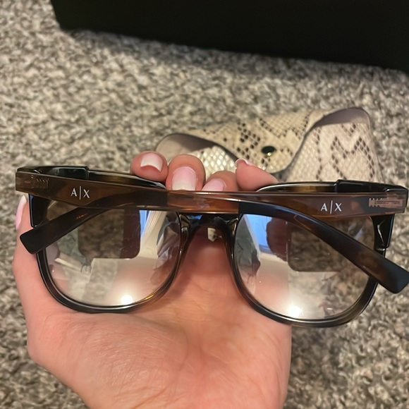 Armani Exchange women’s sunglasses - Picture 2 of 4